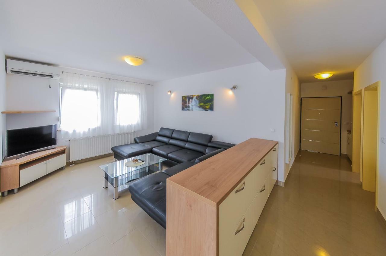 Apartments Anamarija 斯普利特 外观 照片